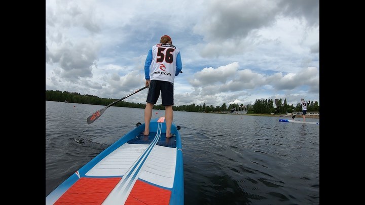 Start of the local 2022 SUP racing season in Finland. Good times! The full-length video on my YouTube channel, www.youtube.com/lake74 , link also at my website www.extremebrilliance.com (link on the bio)

First time paddling with my brand new Starboard Lima 2022 paddle (size L blade, 29mm shaft, stiffness S35). It feels really good and will be my weapon of choice for years. I will go with a combo of this size L blade for sprints and shorter technical races and another Lima with a smaller size M blade for longer distances. As a pretty small dude, I nowadays like to keep my blade sizes relatively small, in favor of a style with a nice, effortless cadence on longer distances, and a bit more power with a larger blade on shorter distances. I know many people are perfectly happy with a single blade for all distances, but for me this combo feels perfect. Now, let’s paddle and splash around!

#sup #supsuomi #supracing #supracingfinland #standuppaddle #starboardsup #starboardlima #starboardallstar #starboardfinland